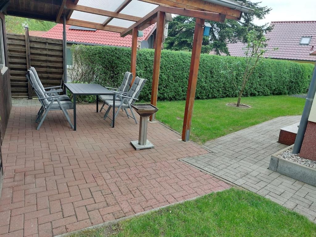 Ferienhaus Flessenow Am Schweriner See エクステリア 写真